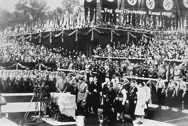 Hitler wordt Rijkskranselier