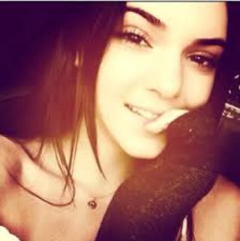 Nacio en Los Angeles, Califronia