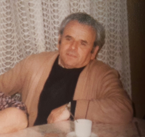 Nace Justo (abuelo materno)