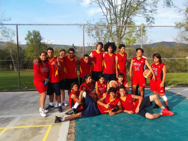 entro al equipo de basketbal