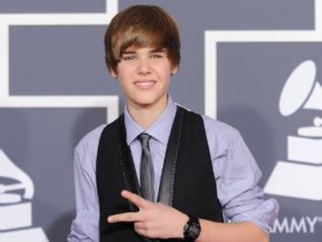 Es uno de los presentadores de la 52º entrega de los Premios Grammy