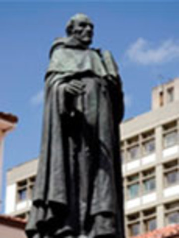 Estatuta del fundador