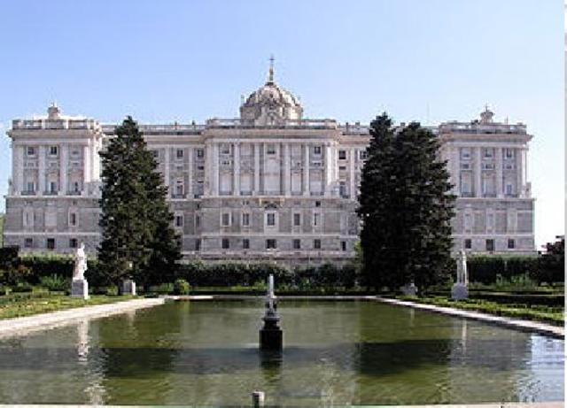 españa y portugal forman parte de la C.E.E