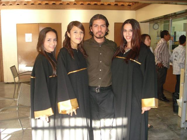 Mi graduación de preparatoria.