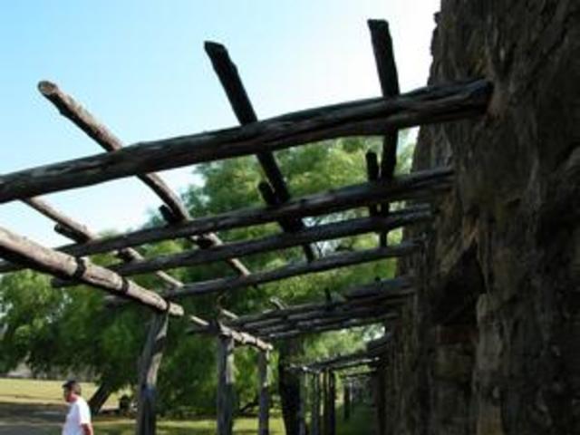 A successful mission is built in El Paso after many failed attempts to build one