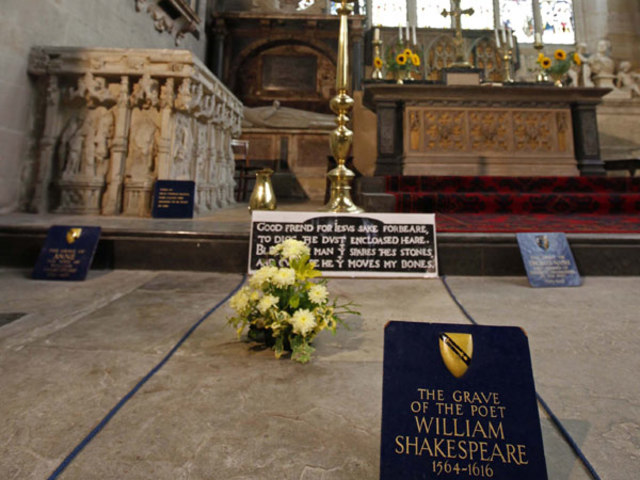 William Shakespeare Dies.