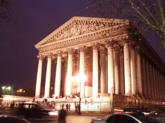 Toma forma el estilo neoclásico.