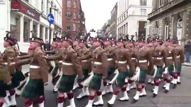 Highland Scots Arrive