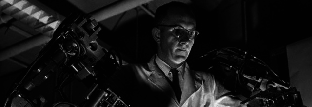 Ralph Mosher desarrollo un dispositivo denominado Handy-Man