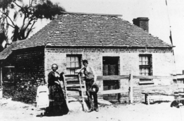 closed immagrants house