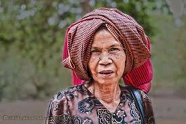 Khmer and indian people trade