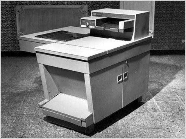 Primera fotocopiadora