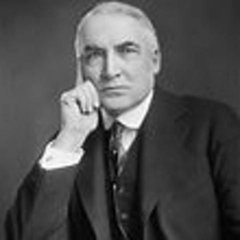 Warren G. Harding becomes President