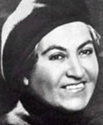 GABRIELA MISTRAL