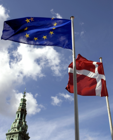 Danmark bliver medlem af Den Europæiske Union (EU)