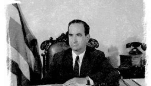 Teodoro Picado & Father Benjamin Nunez signs pacts