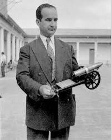 Jose Figueres Ferrer  abolishes military