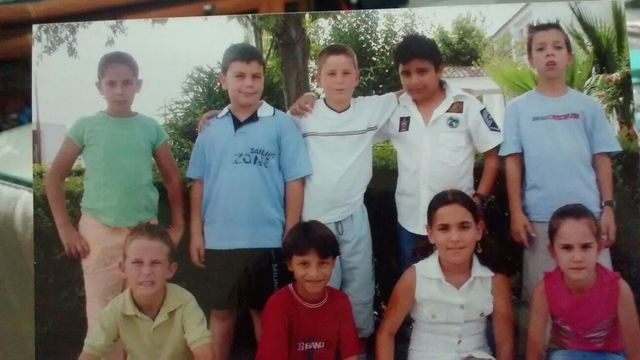 en el colegio con mis compañeros