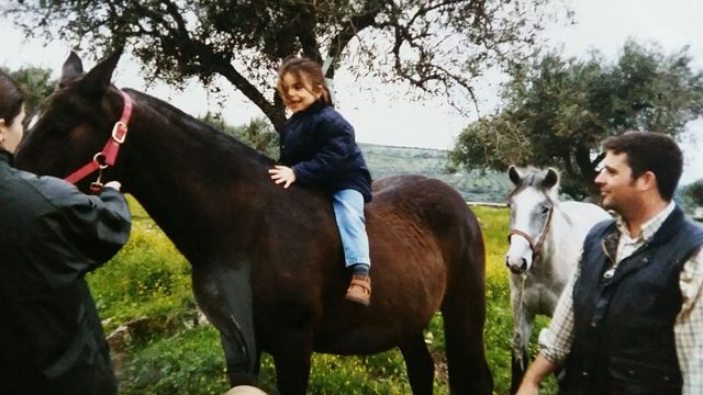 La primera vez que empecé con uno de mis hobbies favoritos, montar a caballo.