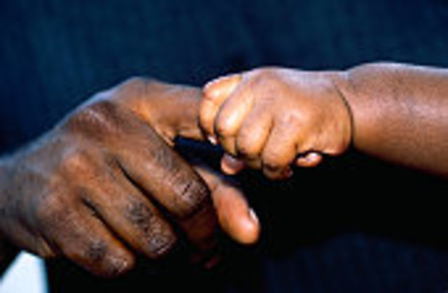 His grip is so tight!