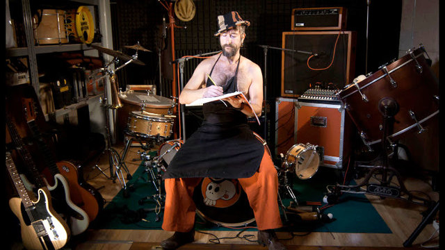 MUCHACHITO BOMBO INFIERNO