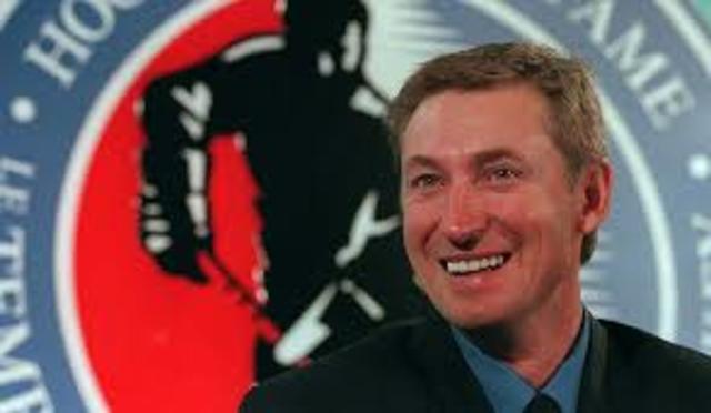 Wayne Gets added to the Hockey Hall of Fame