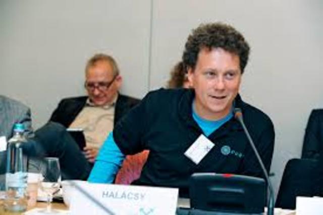 Péter Halácsy was born