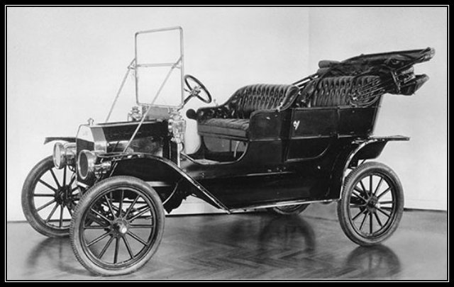 Naixement d'automòvil i autocar