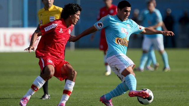 Sporting Cristal 3-2 Juan Auirch