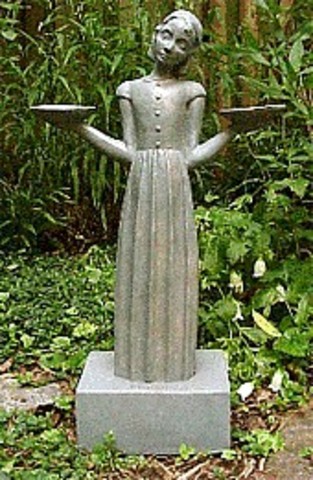 Savannah bird girl statue
