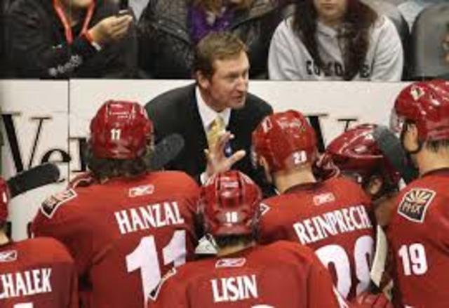 Wayne becomes the Head Coach of the Pheonix Coyotes