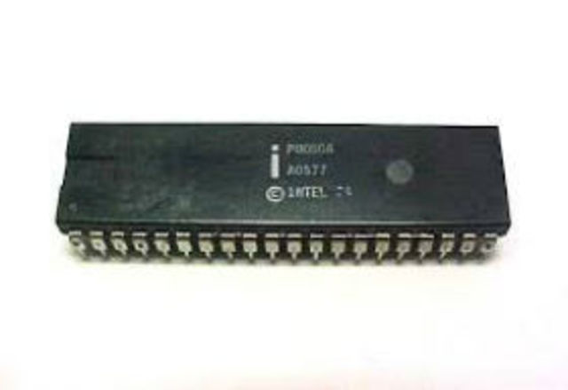 1º procesador 8 bits