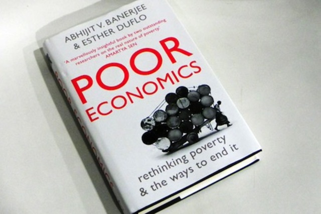 Publicó su último libro Poor Economics,