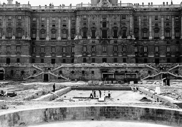 Se incorpora en la Universidad de Madrid