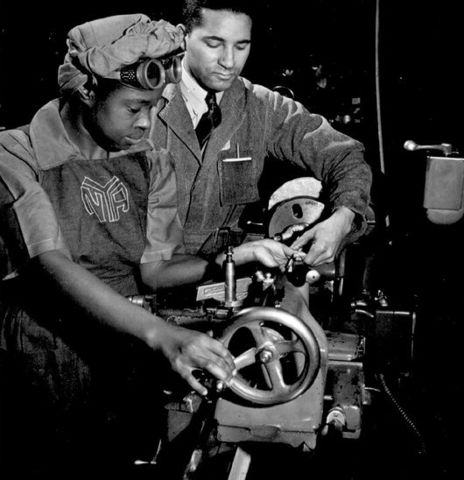 Henry Ford opens his assembly lines to African American workers