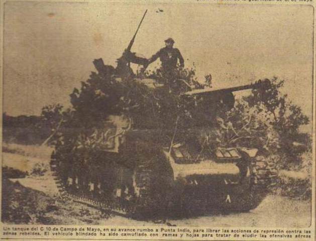 Pol. Se produce enfrentamiento Entre “Azules” y “colorados”.