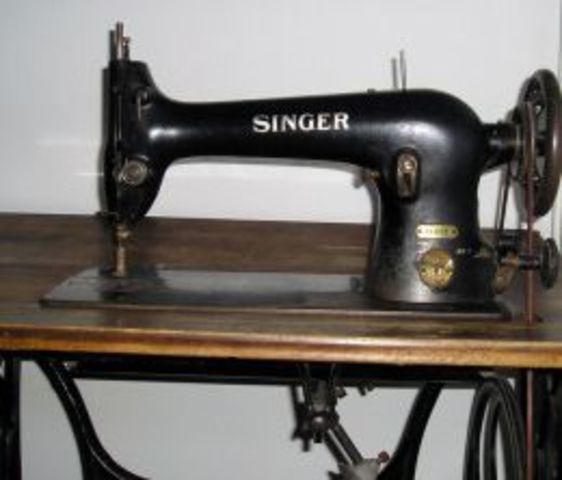 Sewing Machine made by Barthelemy Thimonnier