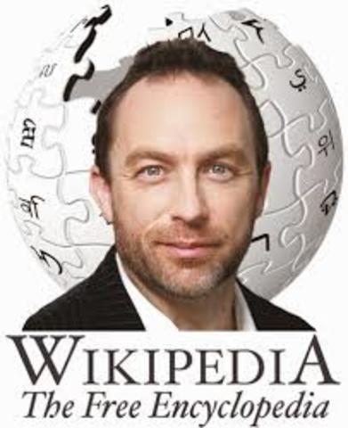 Jimmy Wales, junto con Larry Sanger, lanzan Wikipedia.