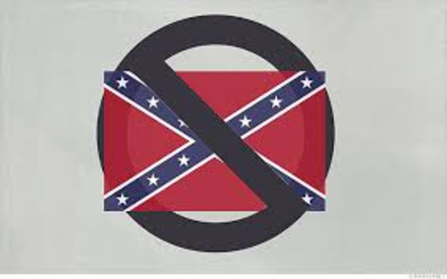 South Carolina removes Confederate flag from state house