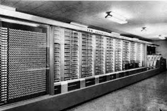 Calculadoras de relé y base de datos (1943-1945)