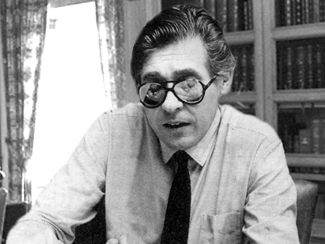 Argentina ECO: JuanV. Reemplaza a Bernando Grisnpun al frente del ministro de economía y pone en marcha el plan autral, que impide emisiones monetarias, congela precios y salarios, y crea una nueva moneda,”Austral”