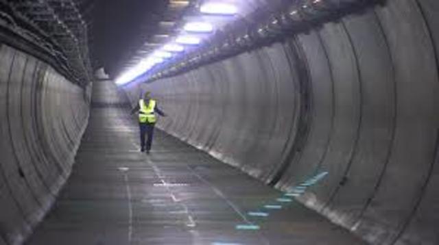 Channel Tunnel opened
