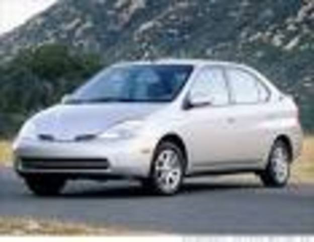 Toyota Introcuces Hybrid Car in Britain