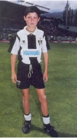 Empezo a practicar futbol