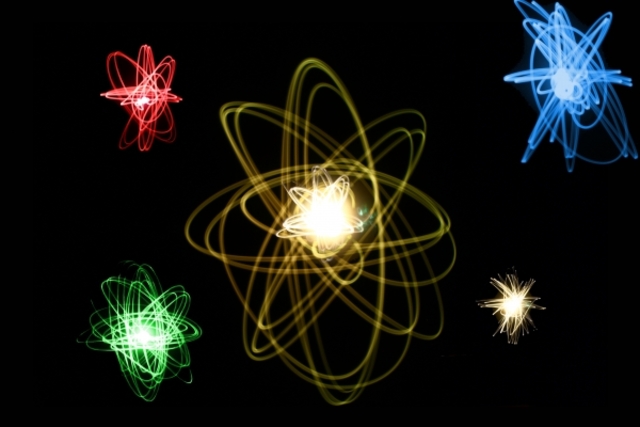 Les atomes ont des signatures de la Lumière
