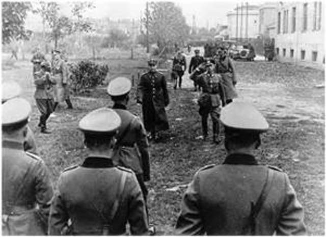 Poland surrenders to Germany