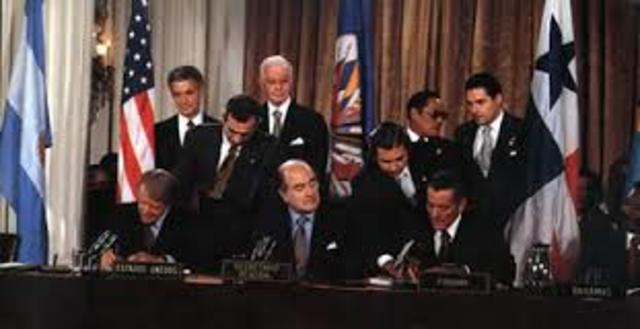 Politico: tratado del canal de Panama