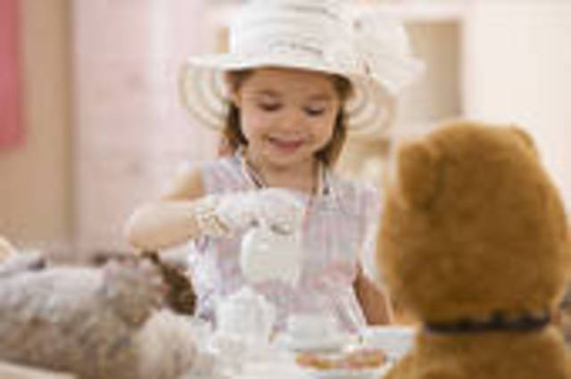 Mia's Early Childhood Years (Initiative vs. Guilt)