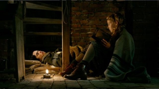 Max wird in der Nähe von Tod