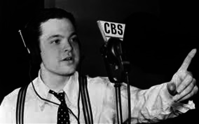 Orson Welles broadcasts the War of the Worlds